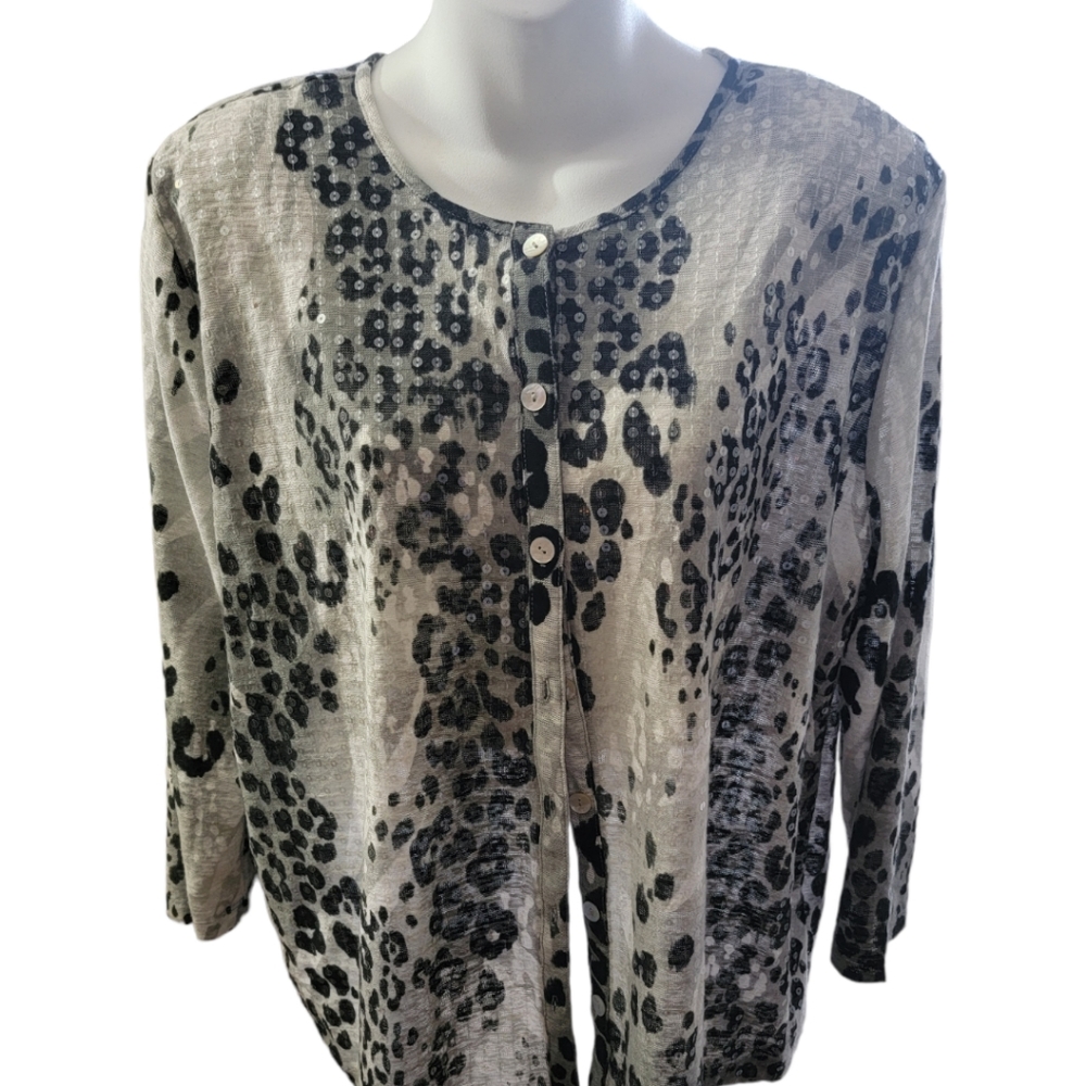 Leopard print, light weight cardigan sweater